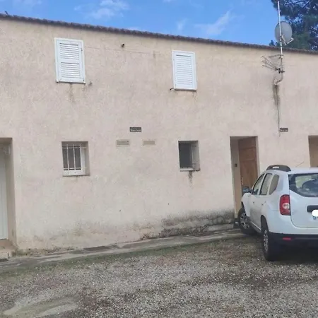 Les Pieds Dans L'eau *