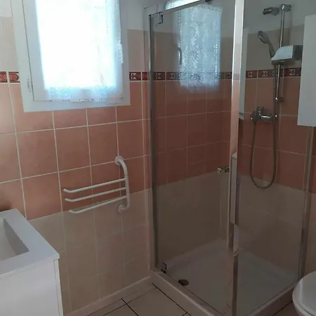 Les Pieds Dans L'eau Дом отдыха