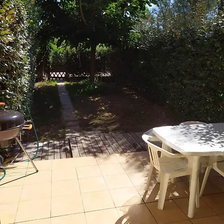 Les Pieds Dans L'eau Holiday home